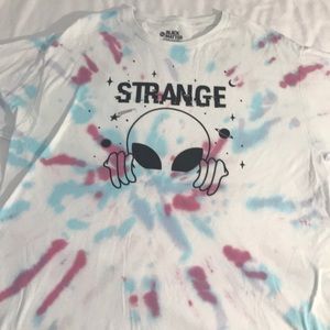 Hot Topic Alien T-shirt